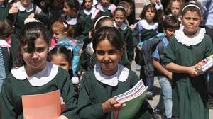 Photo of التعليم بغزة تصدر بياناً بشأن المرحلة التعليمية في ظل مواجهة (كورونا)