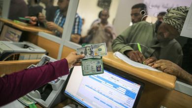 Photo of وكيل تنمية غزة يكشف آخر مستجدات صرف المنحة القطرية 100 $ في القطاع